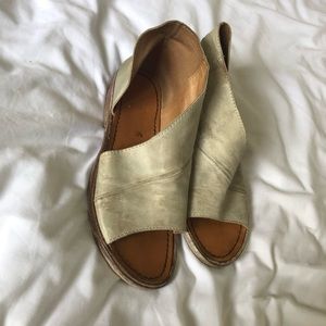 Free people Mont Blanc sandals size 36 6